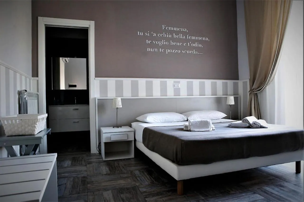 61 Piazza Cavour Hotell Neapel